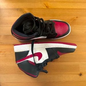 JORDAN 1 Noble Red